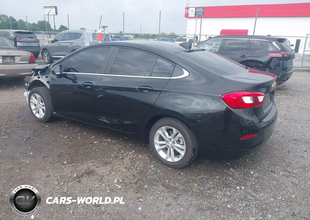 2019 Chevrolet Cruze Lt VIN:1G1BE5SMXK7121130 - 3