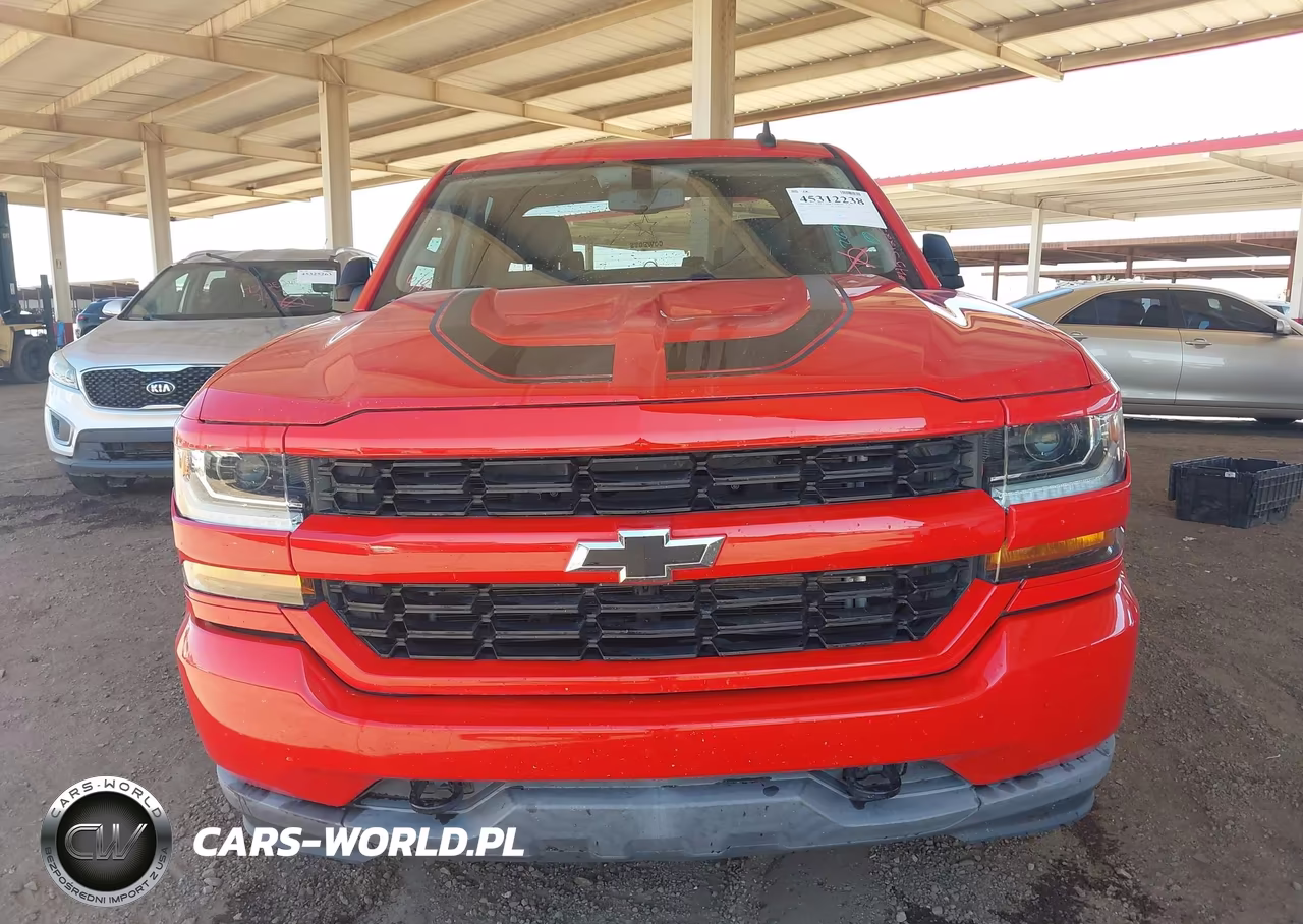 2018 Chevrolet Silverado 1500 Custom VIN:3GCPCPEC7JG269675 - 12