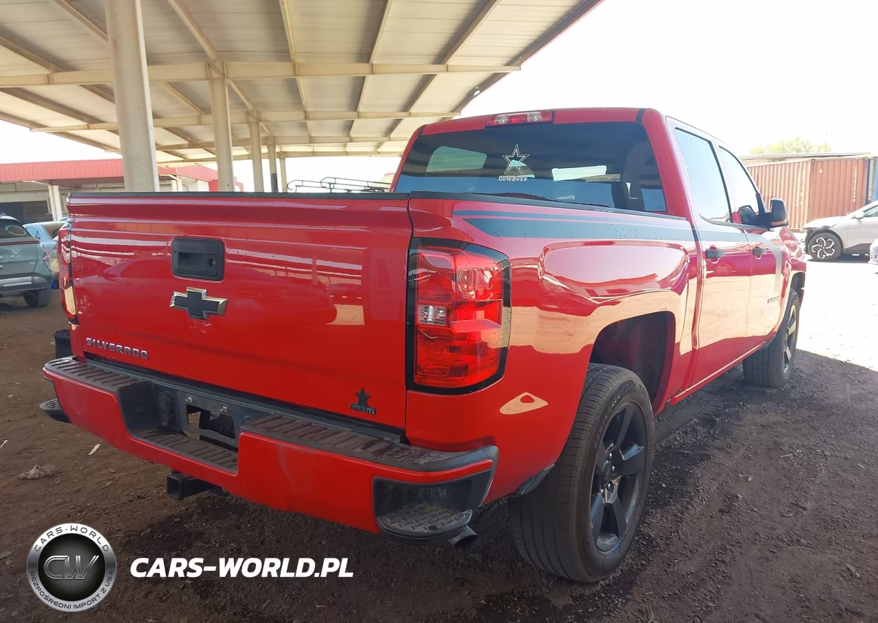 2018 Chevrolet Silverado 1500 Custom VIN:3GCPCPEC7JG269675 - 4