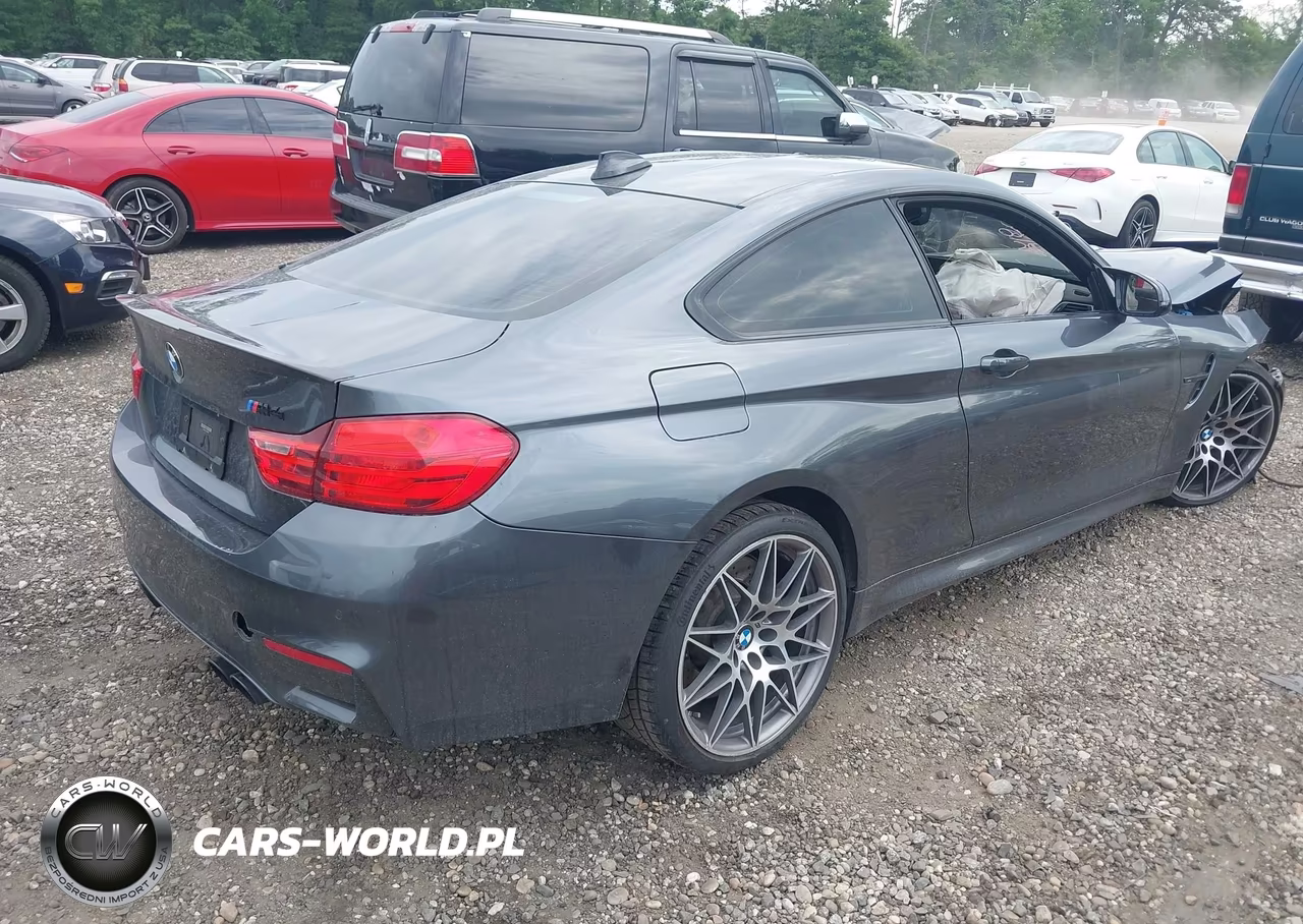 2016 BMW M4 VIN:WBS3R9C57GK339098 - 4