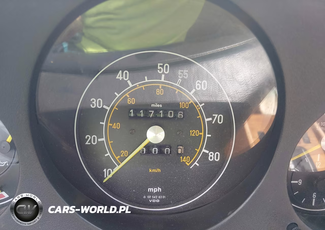 1982 Mercedes-Benz 380 Sl VIN:WDBBA45A1CB014060 - 7