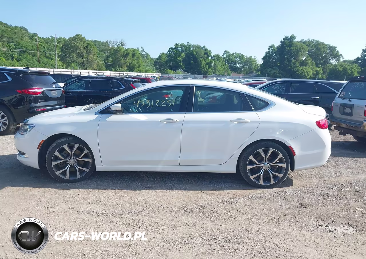 2016 Chrysler 200 C VIN:1C3CCCCG2GN139787 - 14