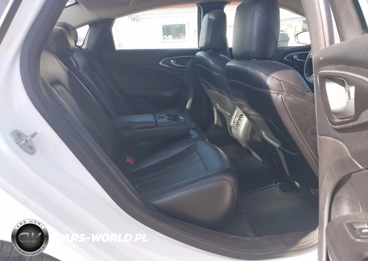 2016 Chrysler 200 C VIN:1C3CCCCG2GN139787 - 8