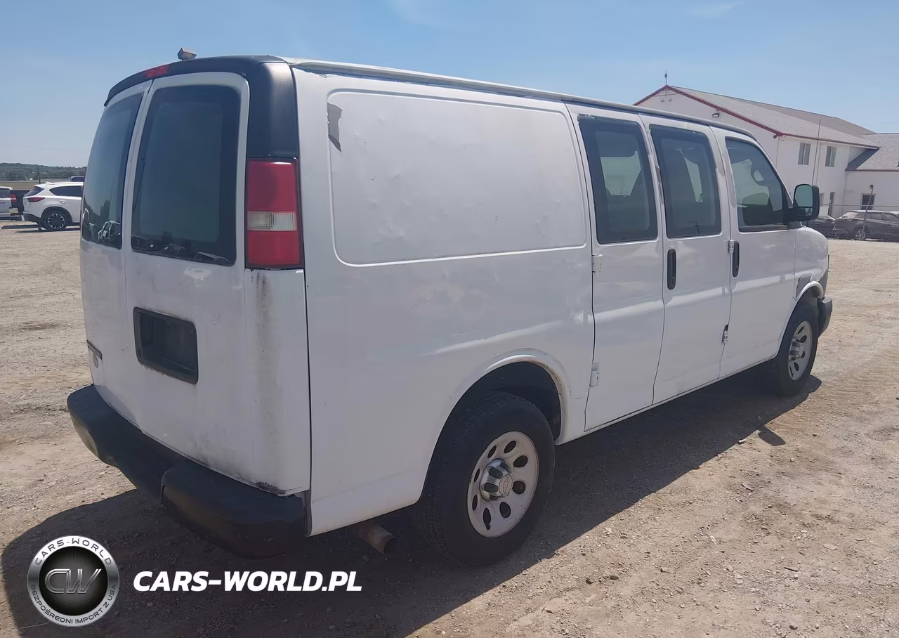2010 Chevrolet Express 1500 Work Van VIN:1GCUGADX5A1113318 - 4