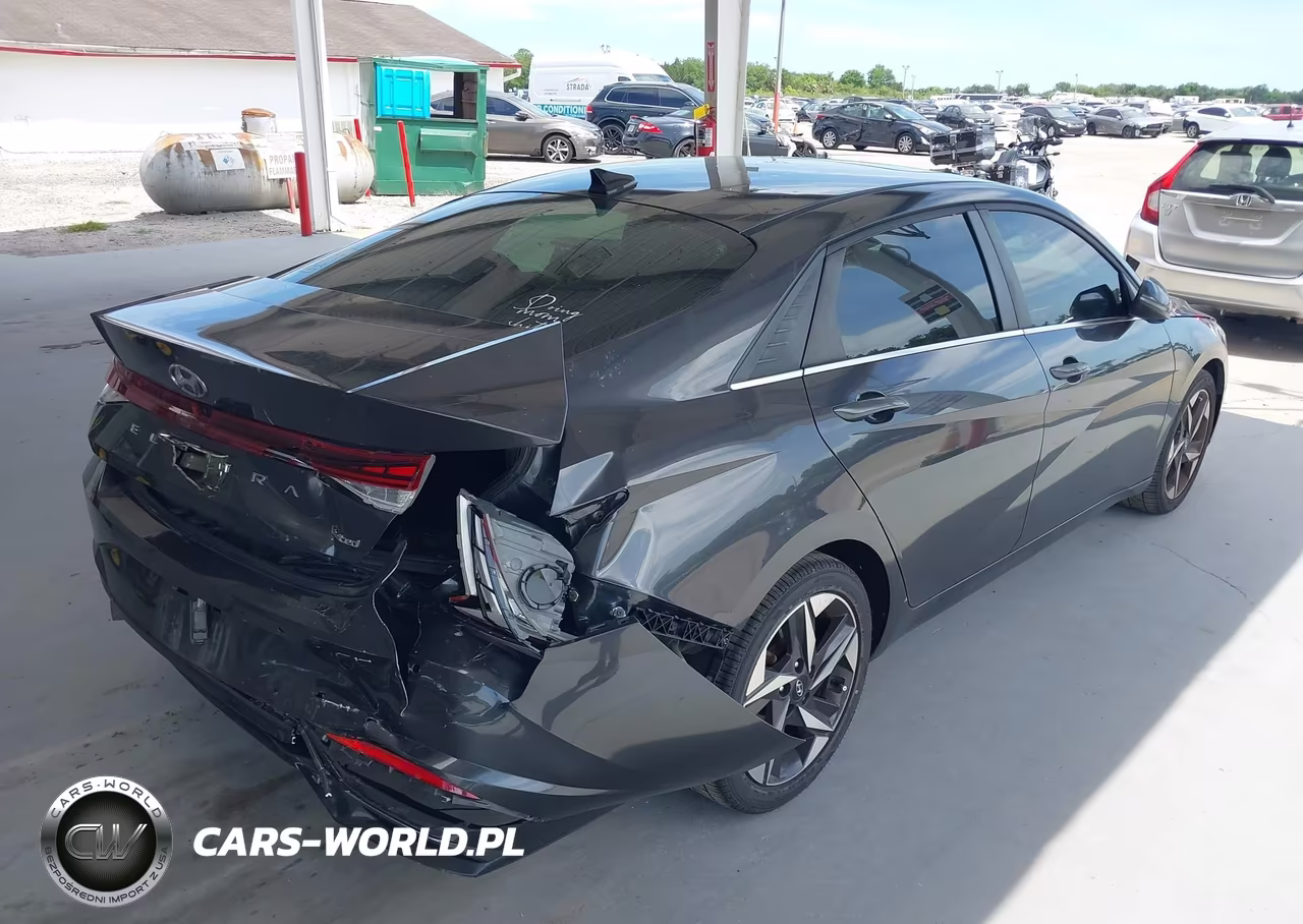 2021 Hyundai Elantra Limited VIN:5NPLP4AG2MH037555 - 4