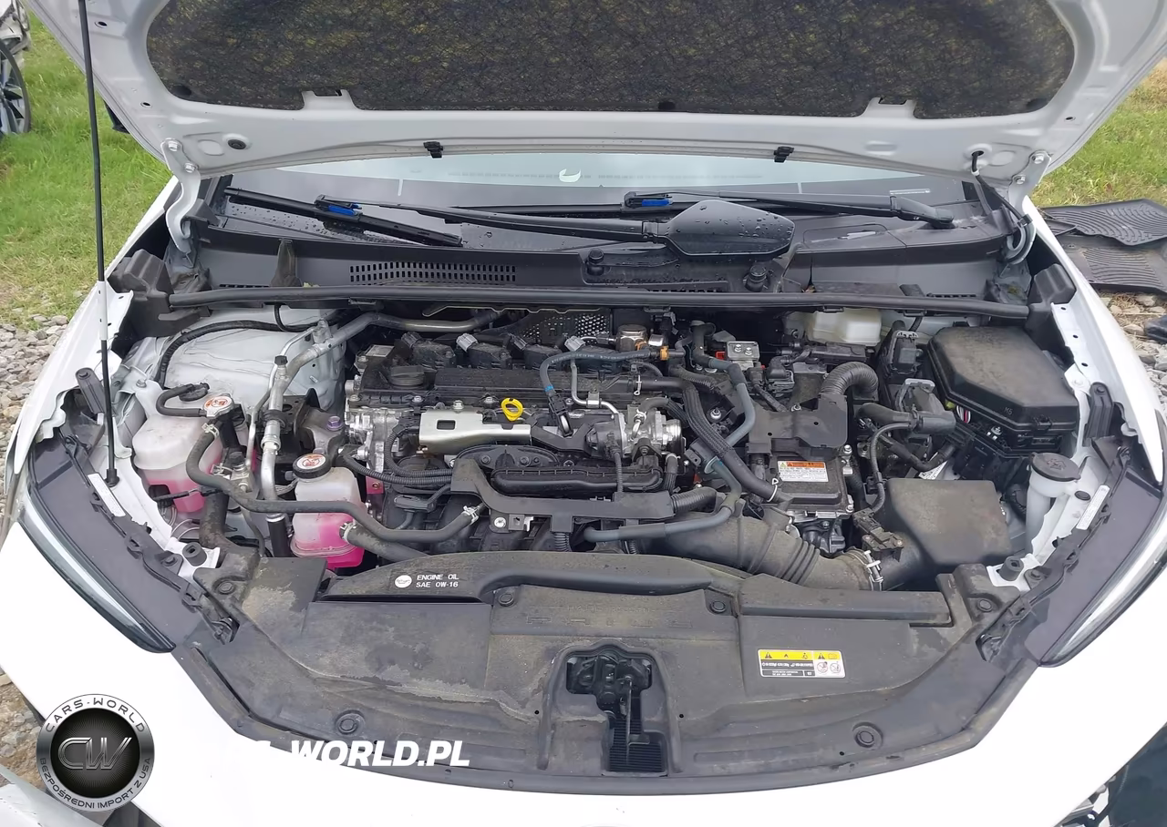 2024 Toyota Prius Xle VIN:JTDACAAU5R3043764 - 10