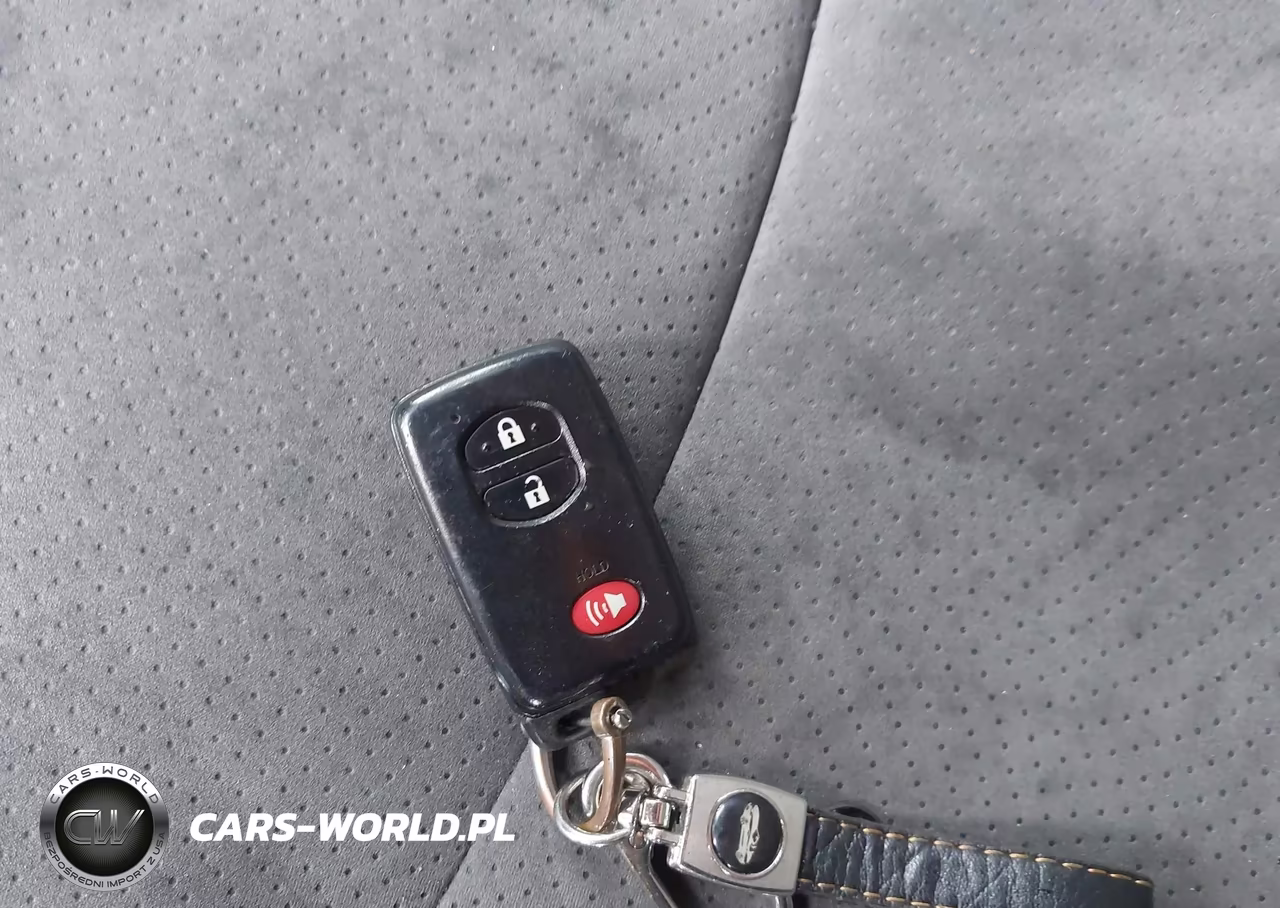 2010 Toyota Prius V VIN:JTDKN3DU2A0054457 - 11