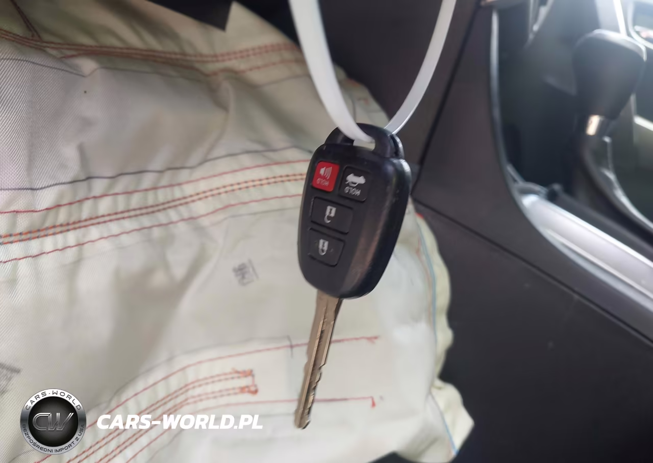 2019 Toyota Corolla Le VIN:2T1BURHE3KC173358 - 11