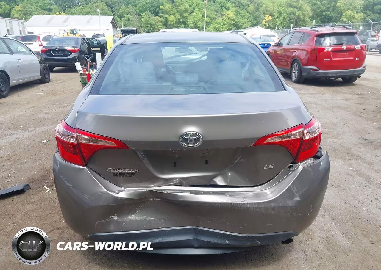2019 Toyota Corolla Le VIN:2T1BURHE3KC173358 - 16