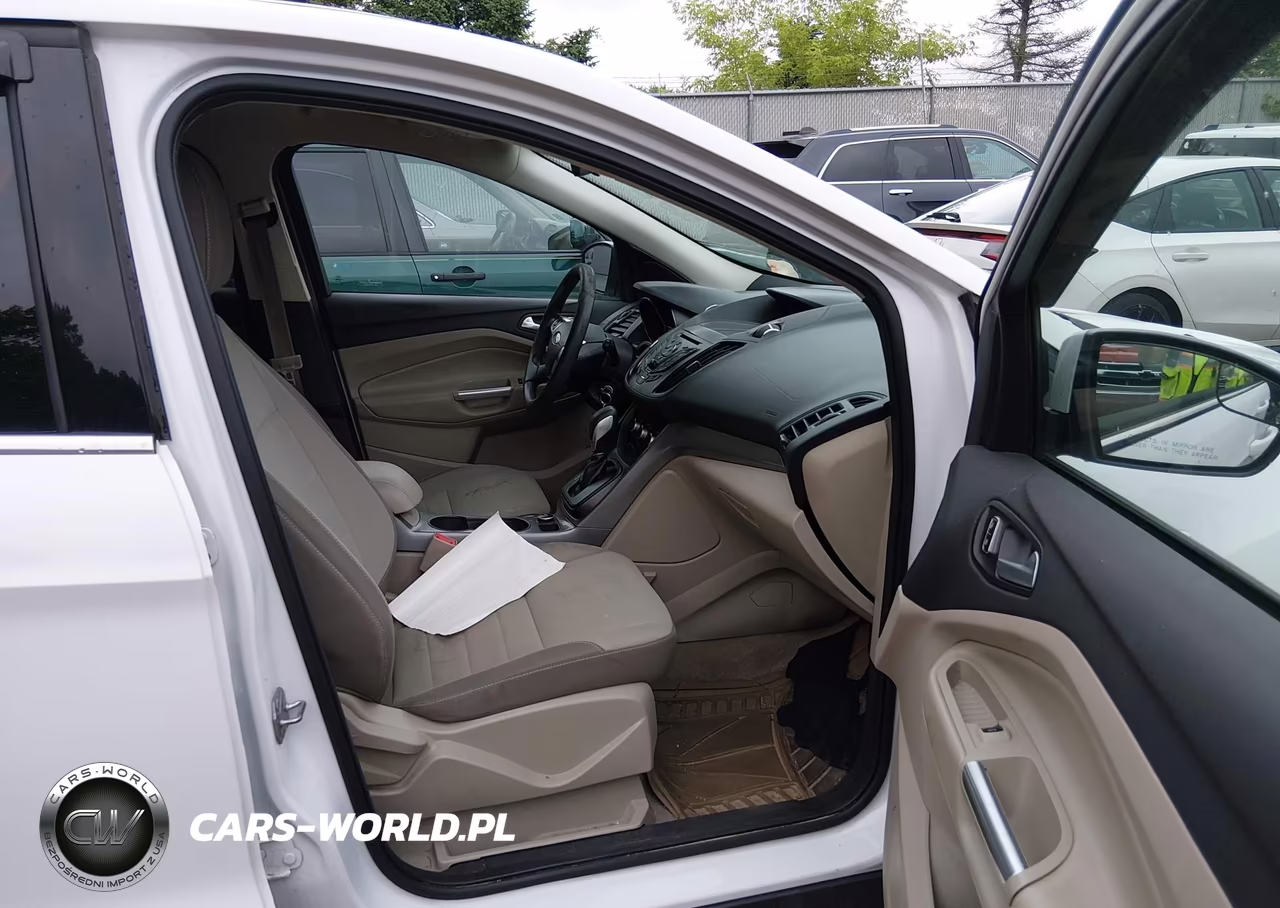 2016 Ford Escape Se VIN:1FMCU9GX5GUC13419 - 5