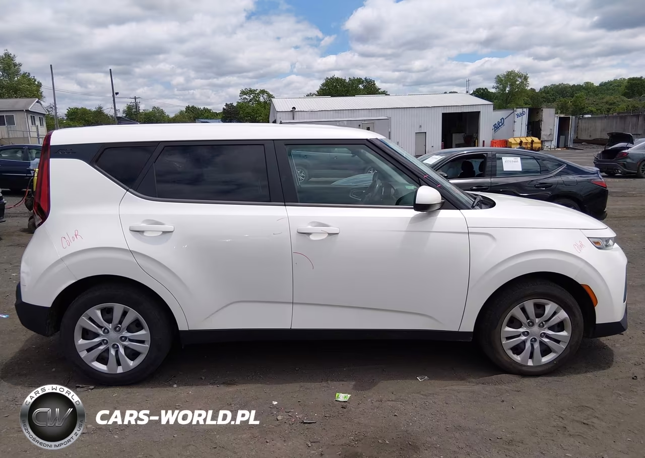 2022 Kia Soul Lx VIN:KNDJ23AU3N7167839 - 13