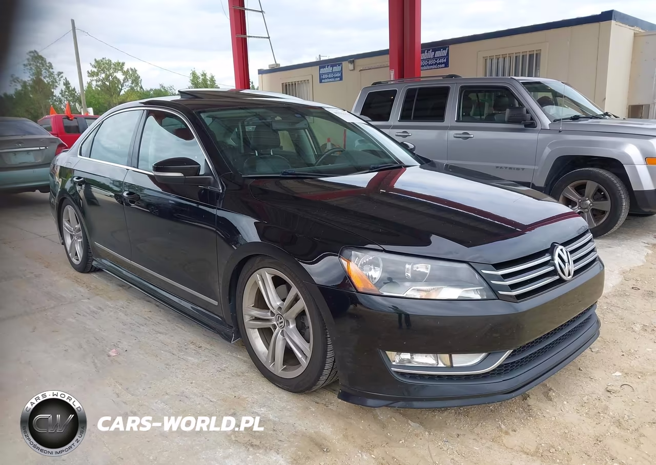 2015 Volkswagen Passat 3.6L V6 Sel Premium – zdjęcie 1 z 17