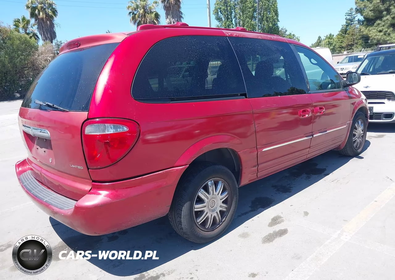 2004 Chrysler Town & Country Limited VIN:2C8GP64L94R562278 - 4