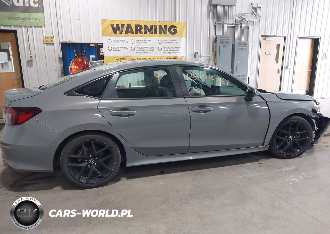 2025 Honda Civic Sport VIN:2HGFE2F50SH562538 - 13