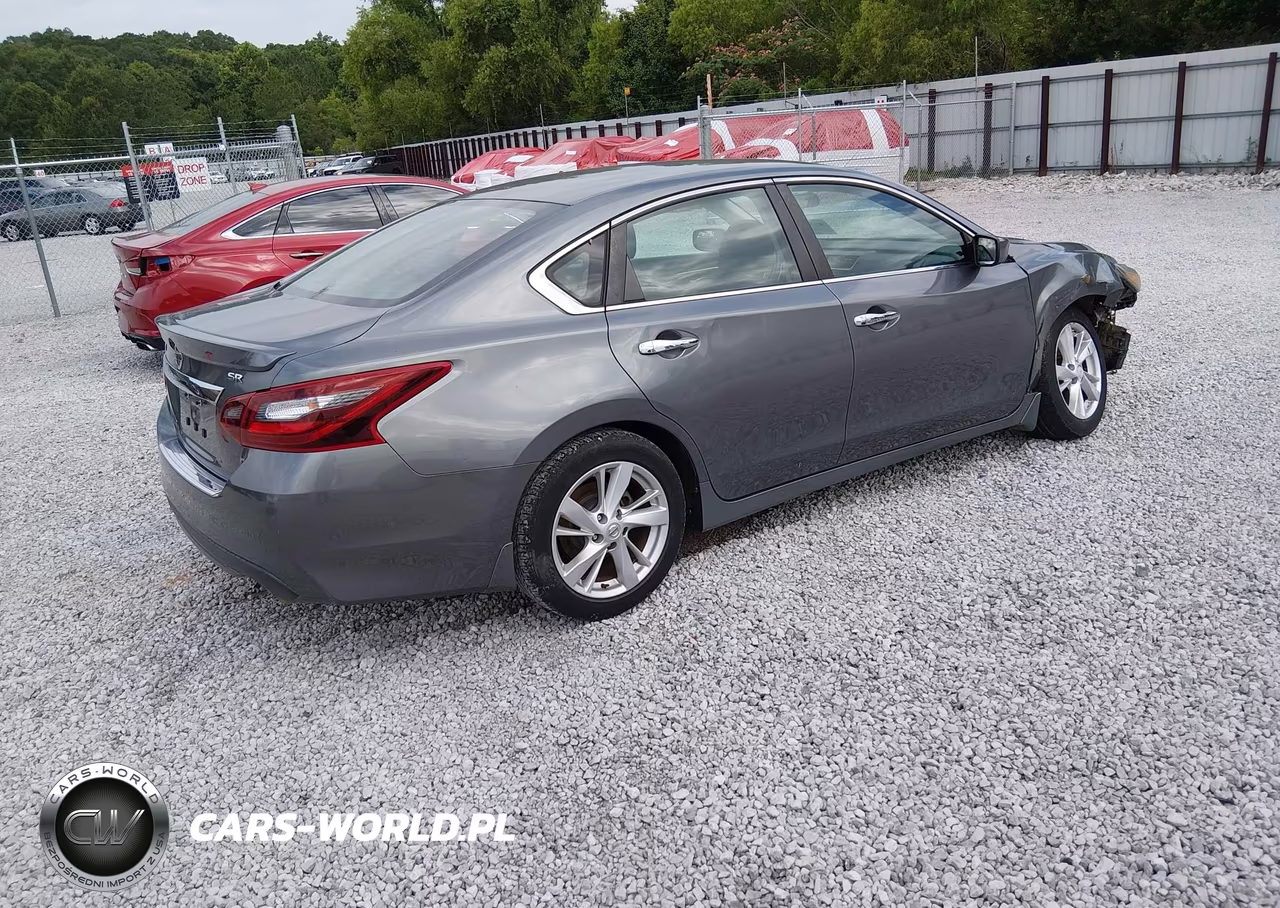2017 Nissan Altima 2.5 Sr VIN:1N4AL3AP9HC120534 - 4