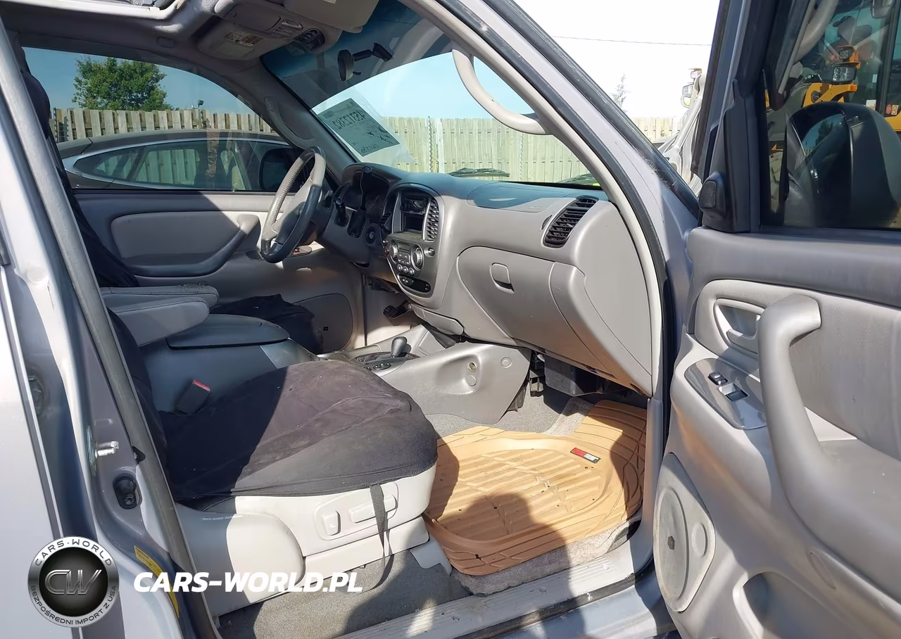 2001 Toyota Sequoia Limited V8 VIN:5TDBT48A71S026890 - 5