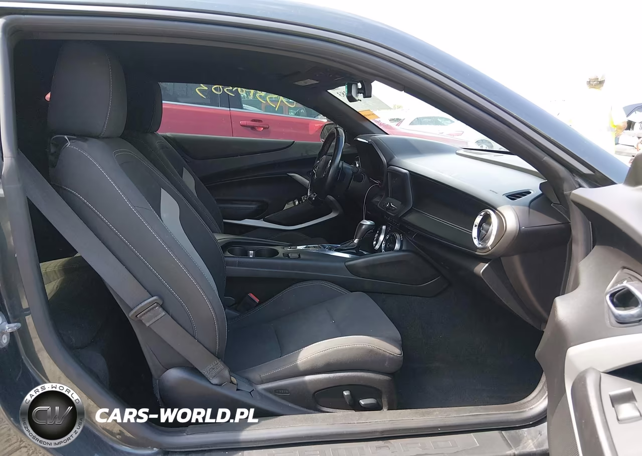 2018 Chevrolet Camaro 1Lt VIN:1G1FB1RS7J0182370 - 5