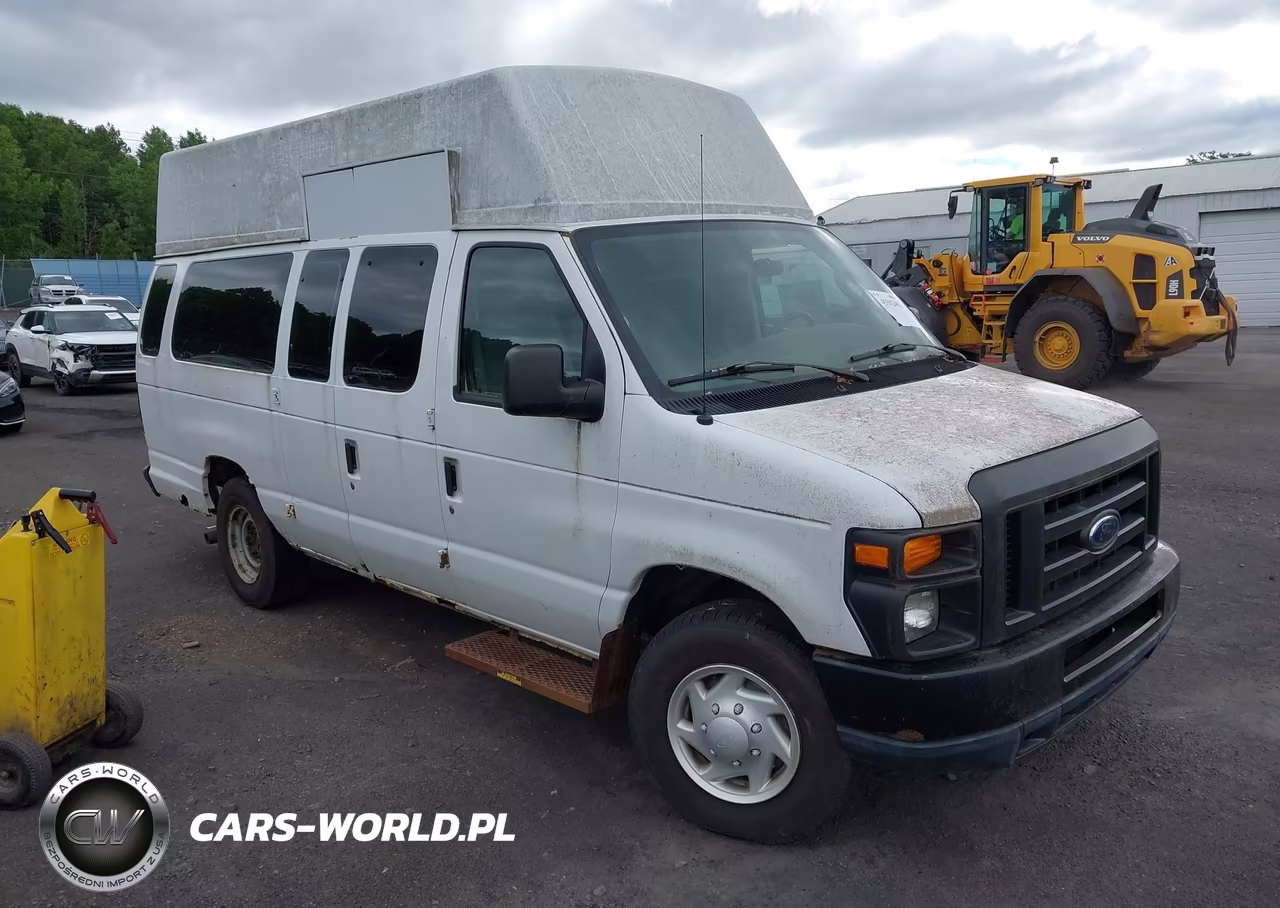 2008 Ford E-350 Super Duty Commercial-Recreational