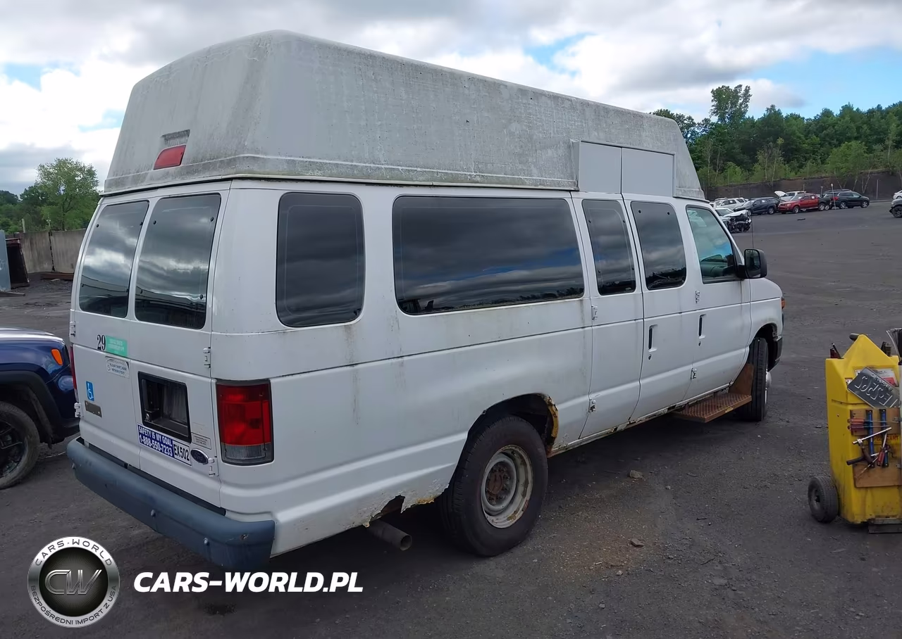 2008 Ford E-350 Super Duty Commercial-Recreational VIN:1FTSS34S08DB35256 - 4