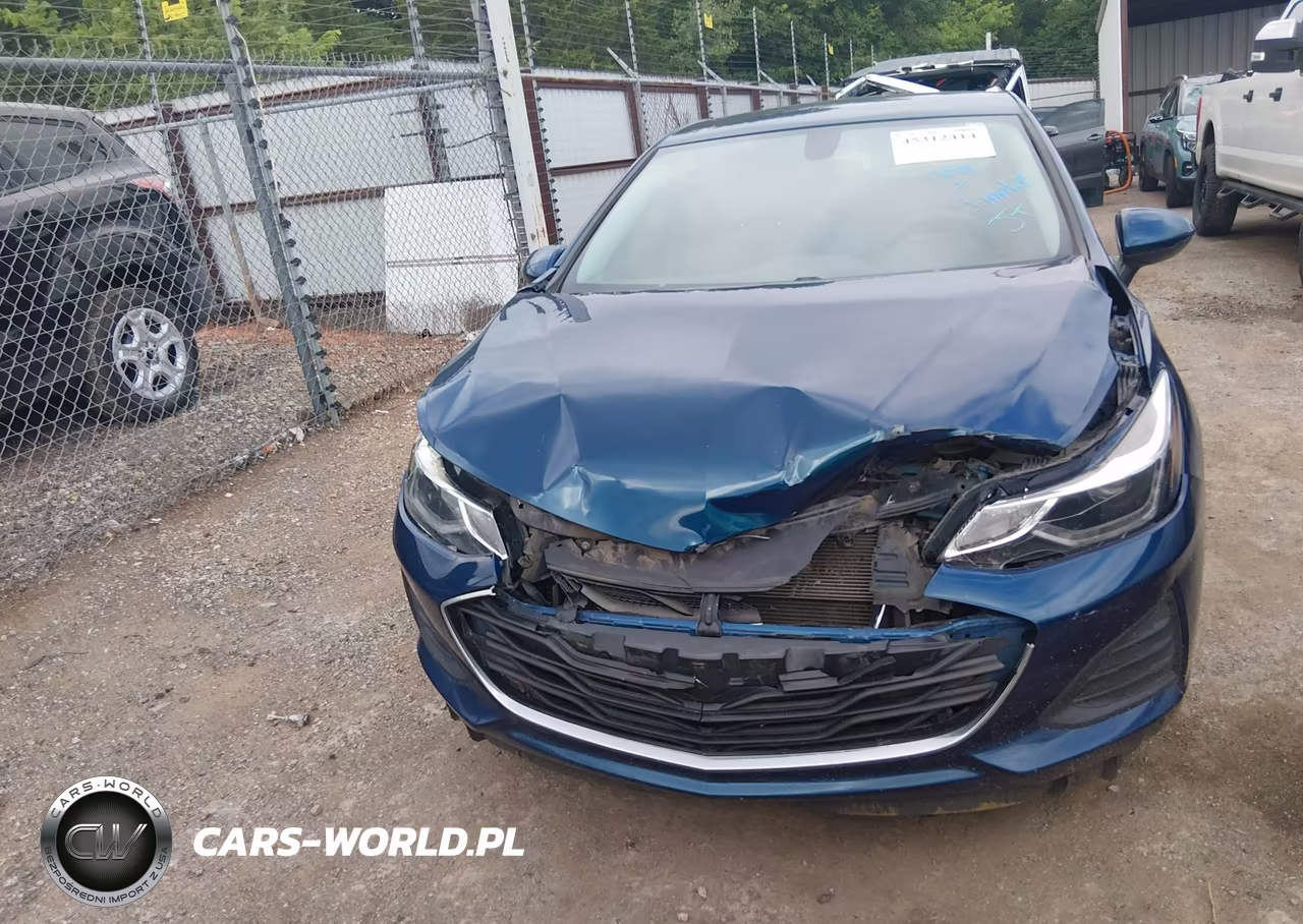 2019 Chevrolet Cruze Lt VIN:1G1BE5SM0K7108032 - 12
