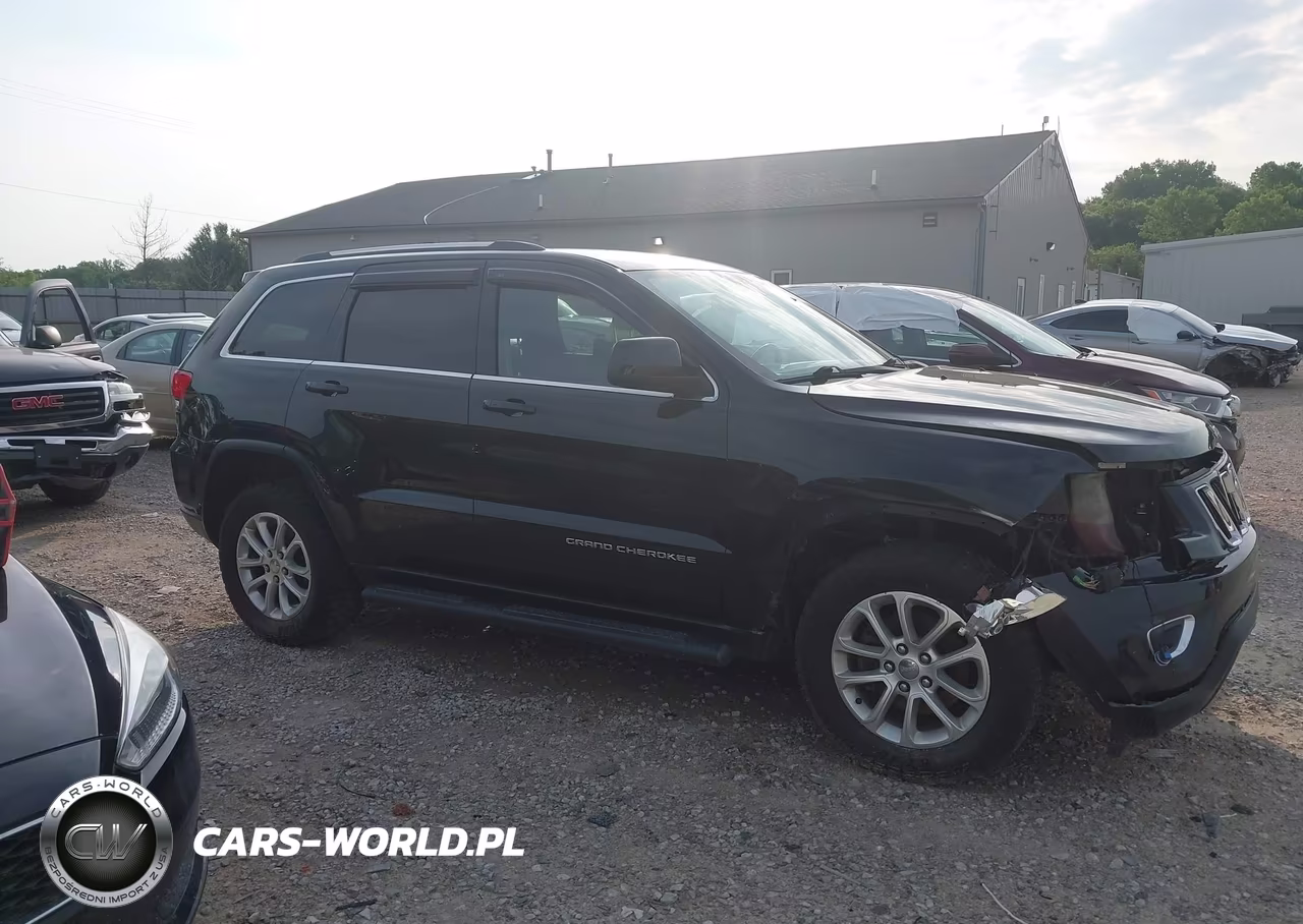 2015 Jeep Grand Cherokee Laredo VIN:1C4RJFAG8FC903071 - 14