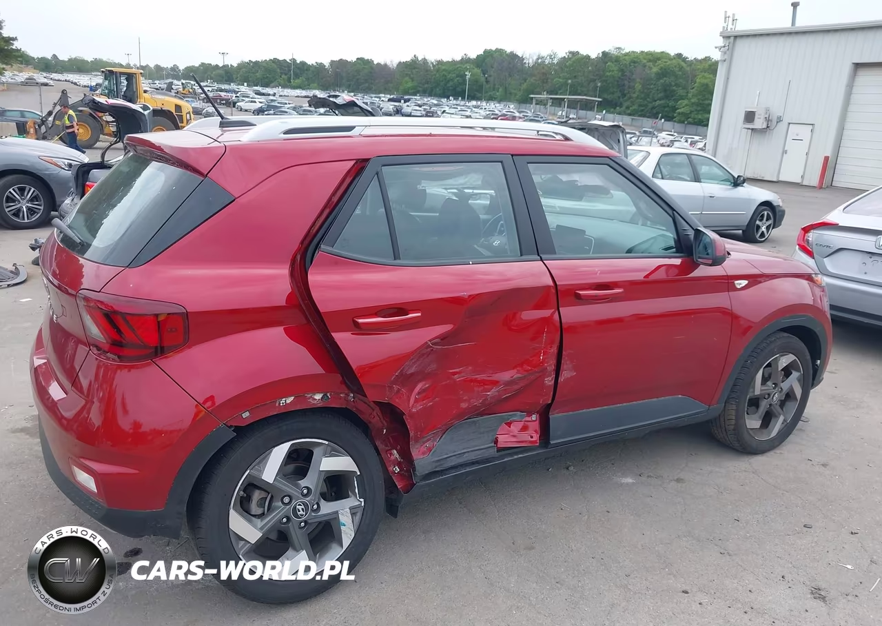 2024 Hyundai Venue Limited VIN:KMHRC8A37RU295041 - 6