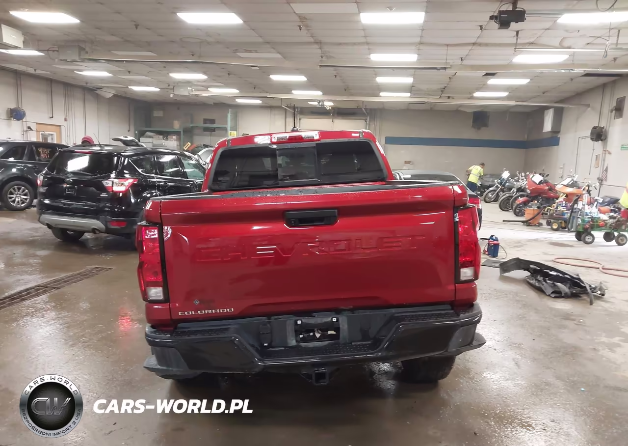 2024 Chevrolet Colorado 4Wd Trail Boss VIN:1GCPTEEKXR1133353 - 17