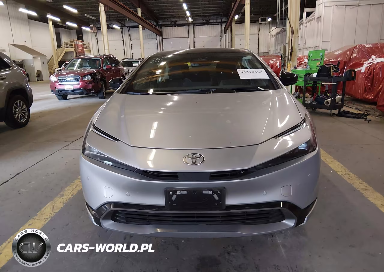 2025 Toyota Prius Xle Awd-E VIN:JTDADABU2S3030763 - 12