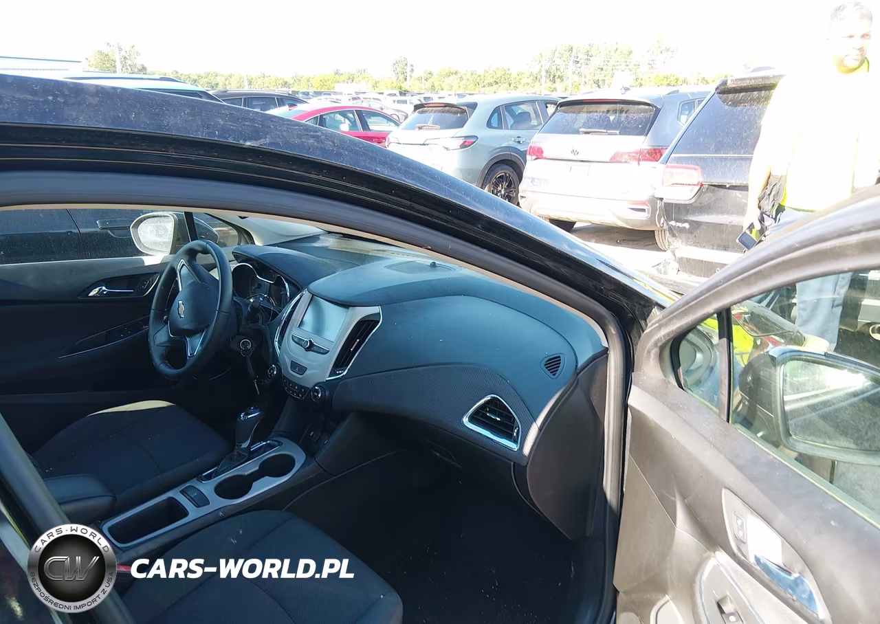2018 Chevrolet Cruze Ls Auto VIN:1G1BC5SM3J7199298 - 5
