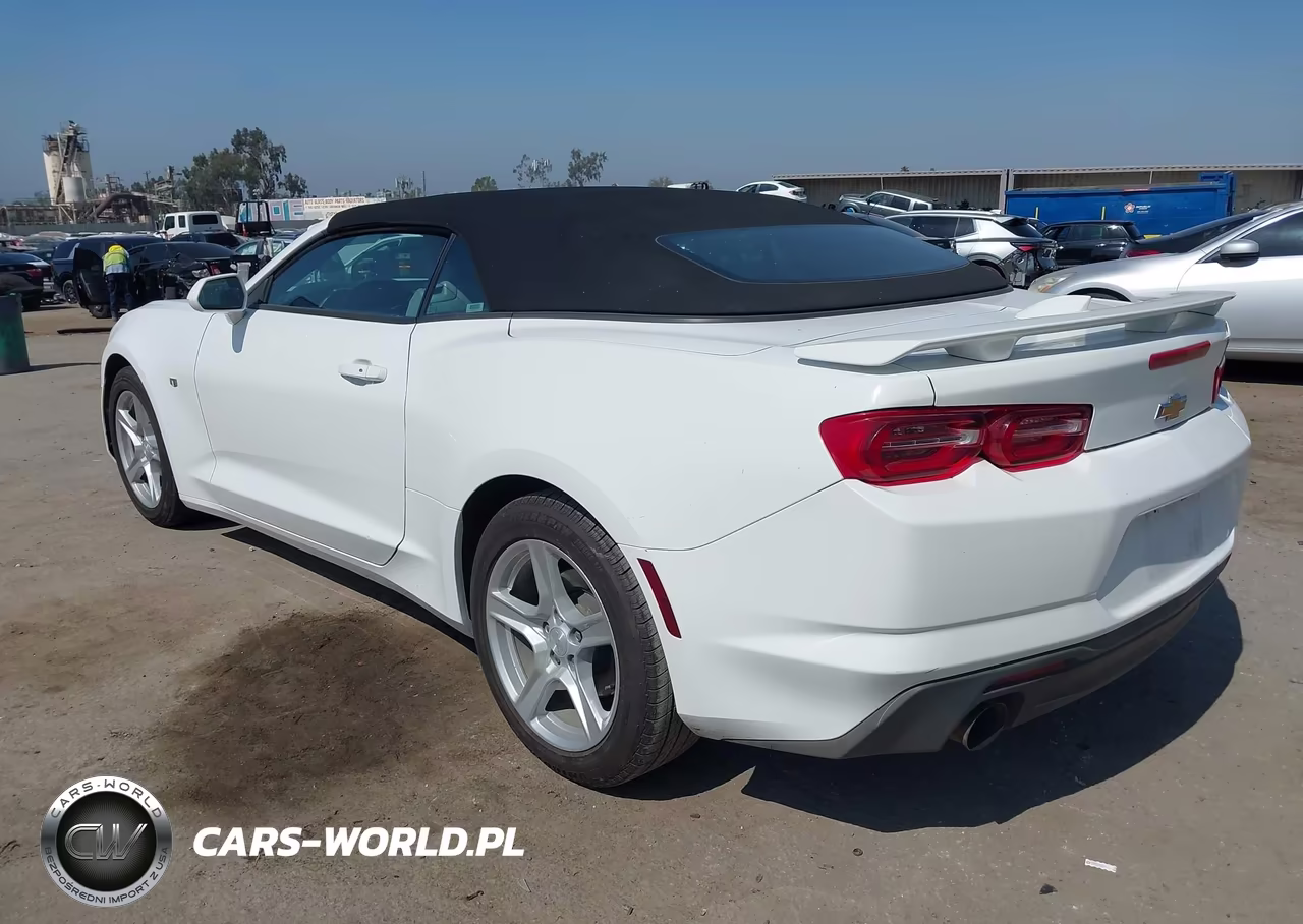 2020 Chevrolet Camaro Rwd 1Lt VIN:1G1FB3DX7L0110182 - 3