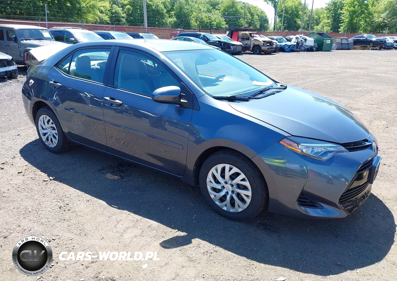 2017 Toyota Corolla Le – zdjęcie 1 z 18