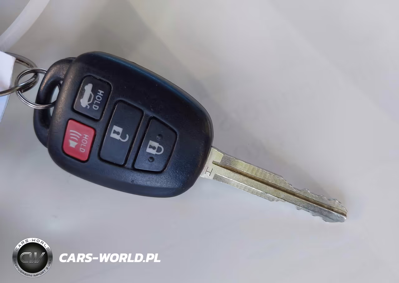 2017 Toyota Corolla Le VIN:2T1BURHE0HC842937 - 11