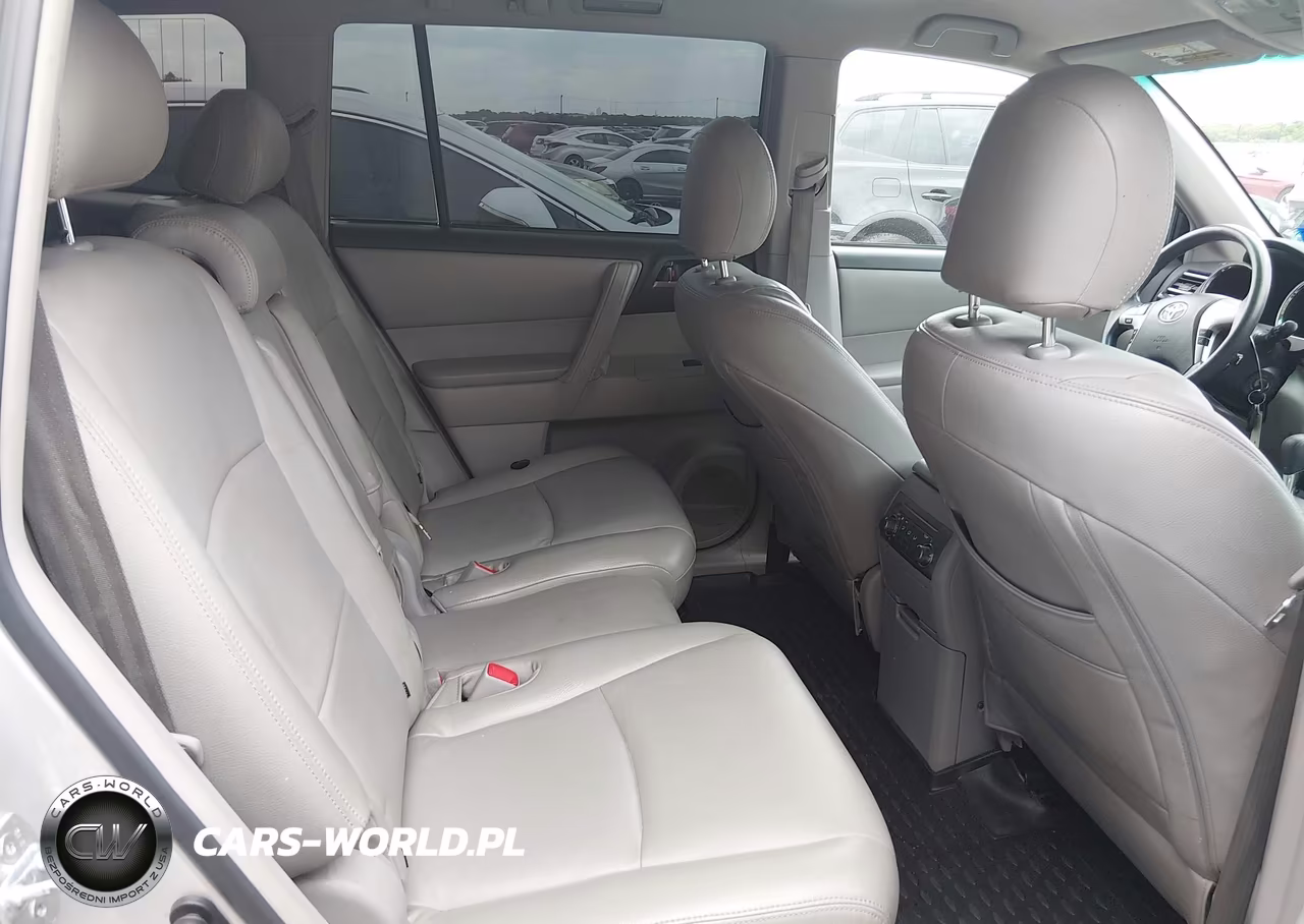2012 Toyota Highlander VIN:5TDZA3EHXCS029558 - 8