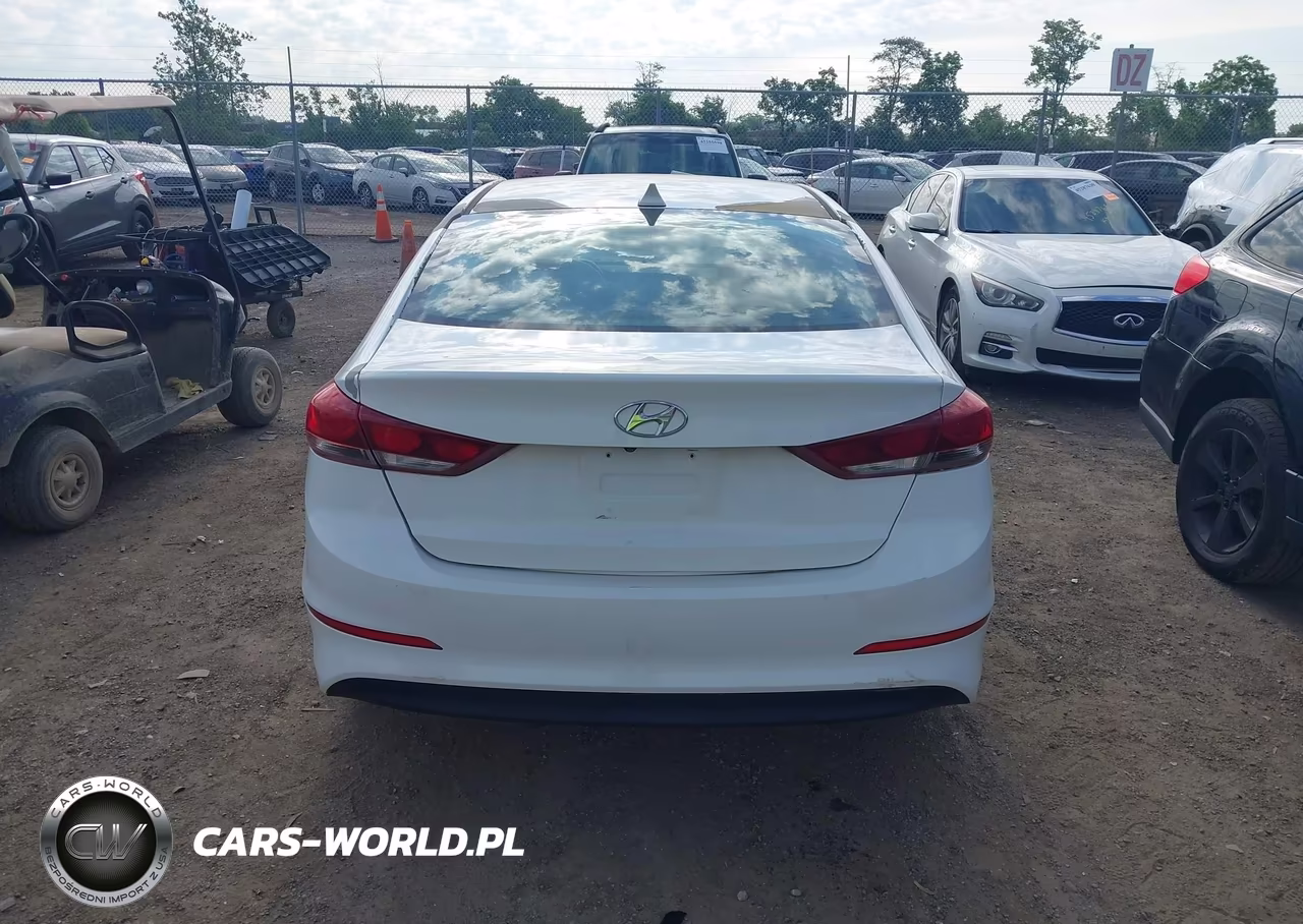2017 Hyundai Elantra Se VIN:5NPD84LF6HH123849 - 16