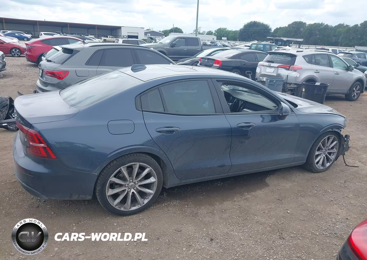 2021 Volvo S60 T5 Momentum VIN:7JR102FK9MG094225 - 12