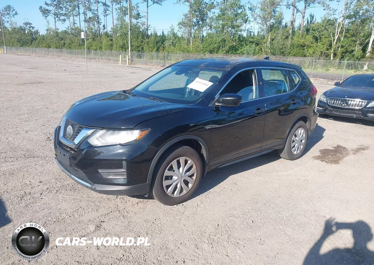 2019 Nissan Rogue S VIN:5N1AT2MT9KC833059 - 2