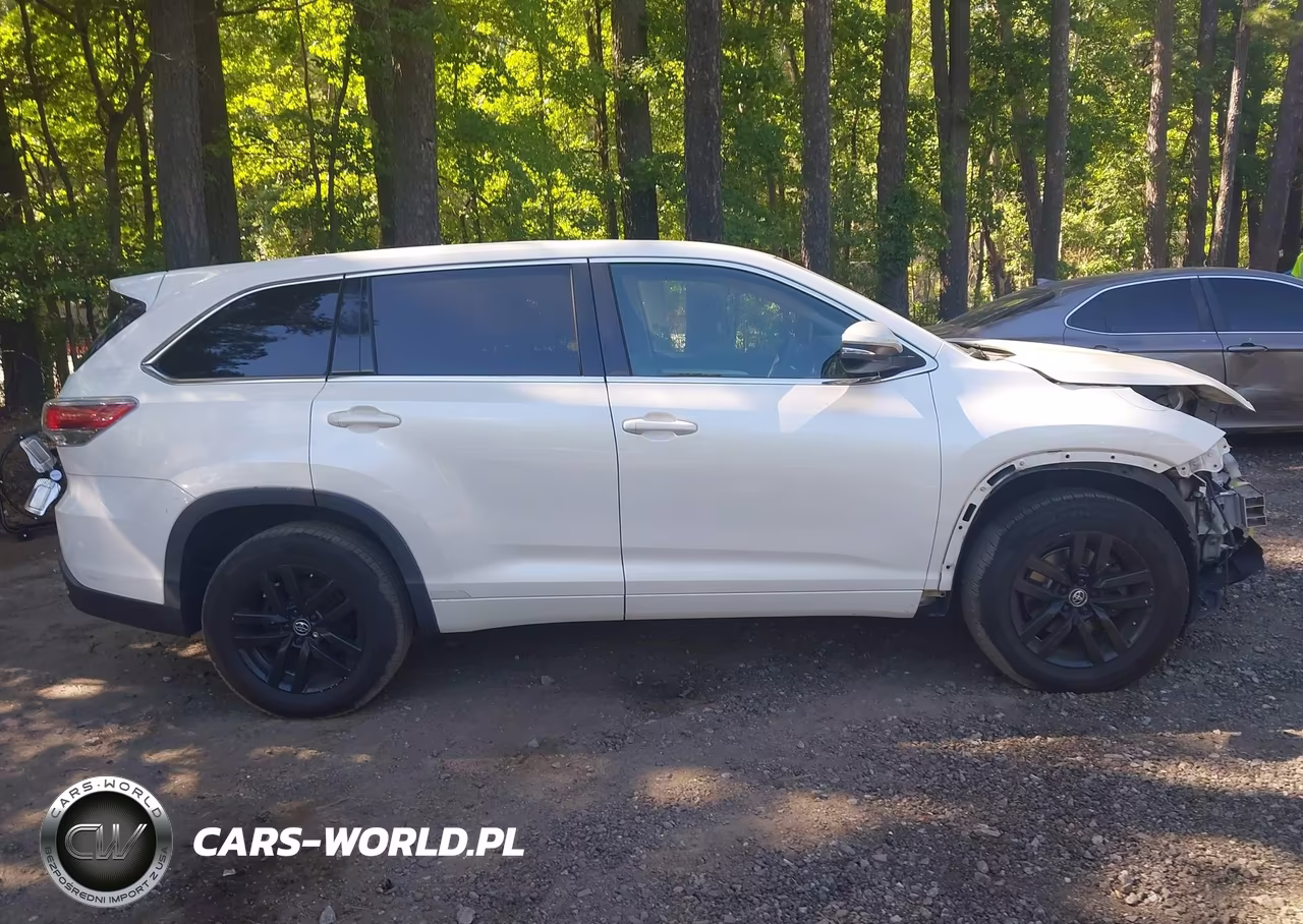2016 Toyota Highlander Le VIN:5TDZARFH0GS020844 - 14