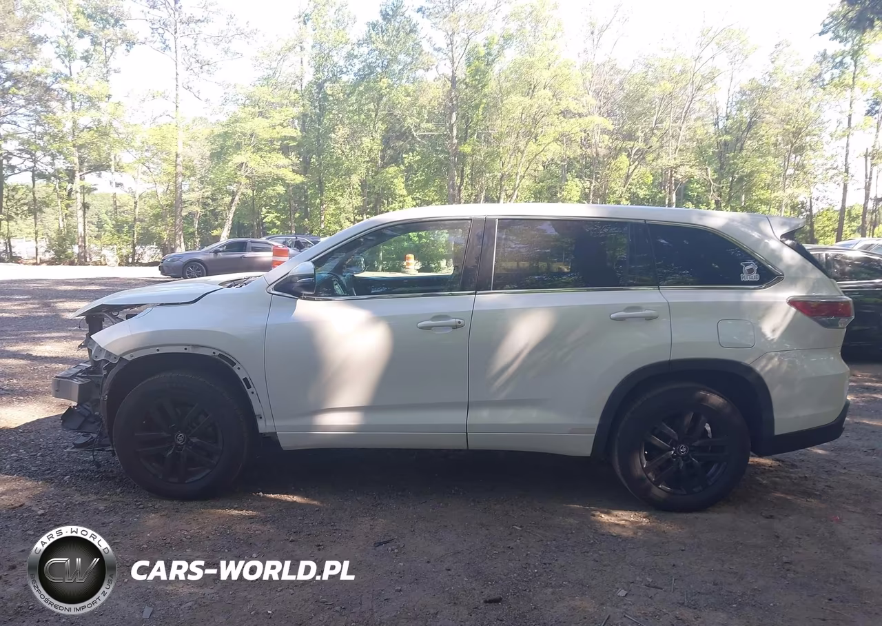 2016 Toyota Highlander Le VIN:5TDZARFH0GS020844 - 15