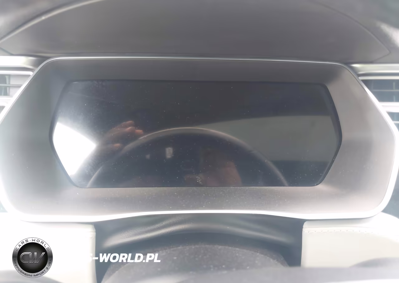 2015 Tesla Model S VIN:5YJSA1S28FF086422 - 14