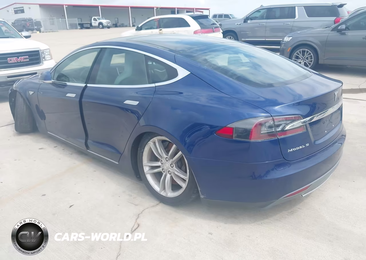 2015 Tesla Model S VIN:5YJSA1S28FF086422 - 3