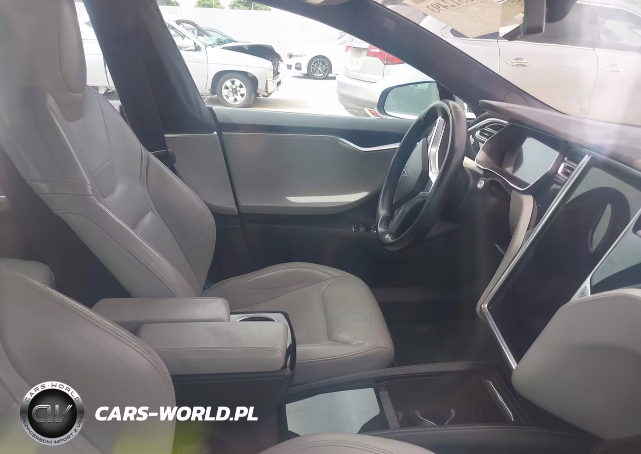 2015 Tesla Model S VIN:5YJSA1S28FF086422 - 5