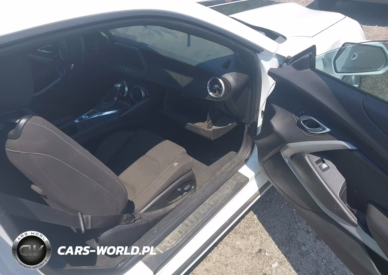 2019 Chevrolet Camaro 1Lt VIN:1G1FB1RS1K0122991 - 5