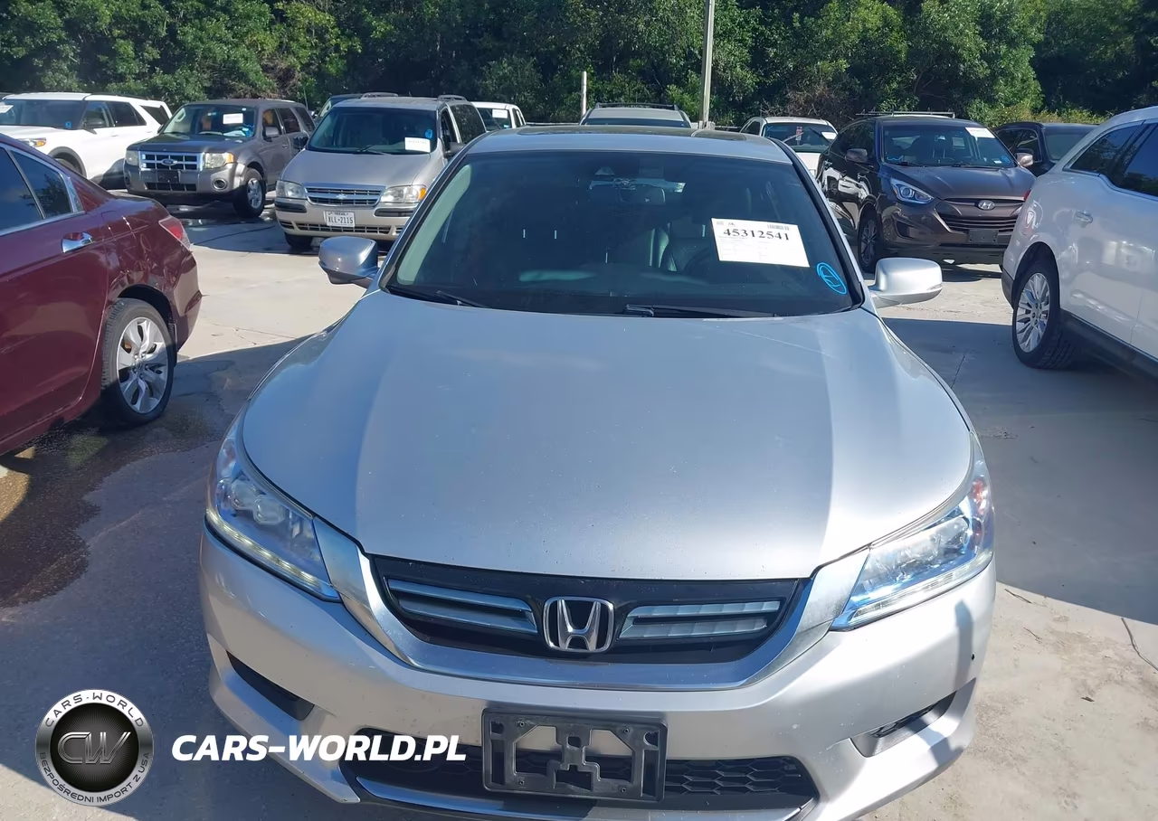 2014 Honda Accord Hybrid Touring VIN:1HGCR6F79EA005565 - 12