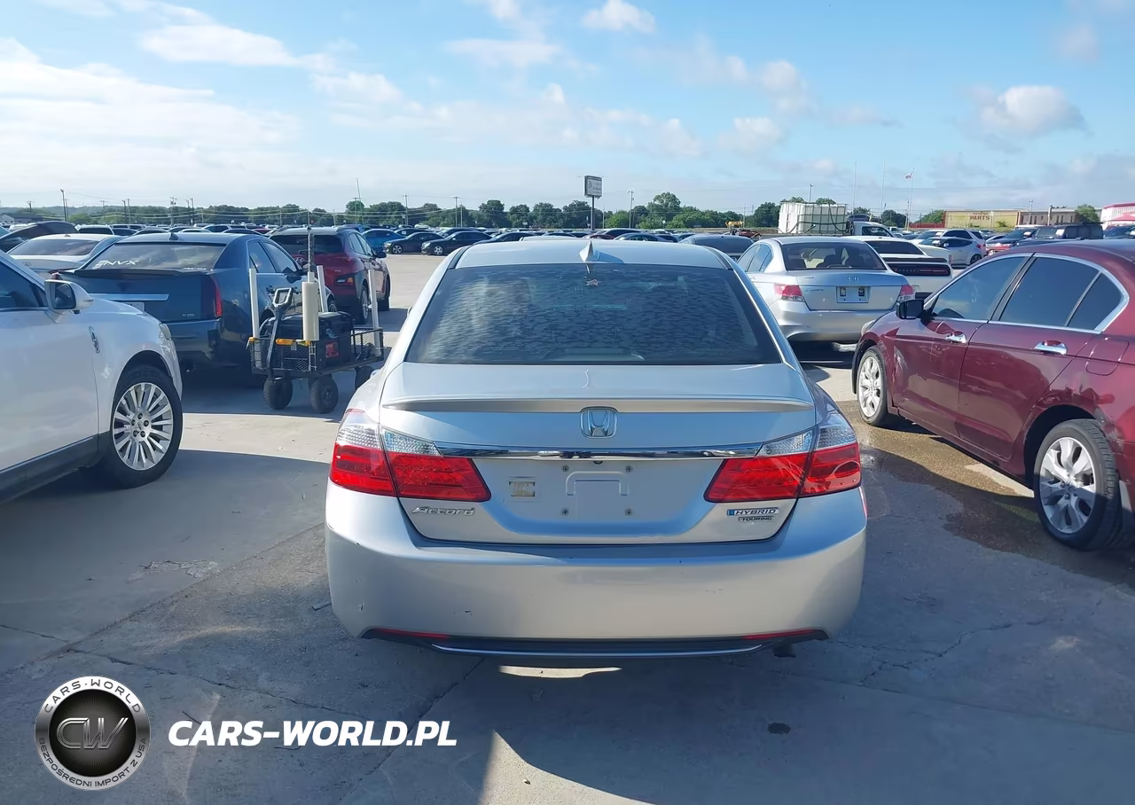 2014 Honda Accord Hybrid Touring VIN:1HGCR6F79EA005565 - 16