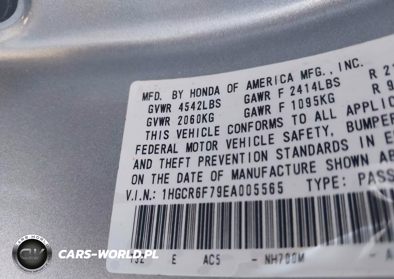 2014 Honda Accord Hybrid Touring VIN:1HGCR6F79EA005565 - 9