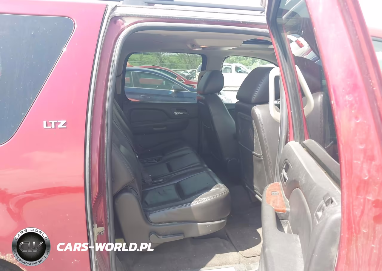 2011 Chevrolet Suburban 1500 Ltz VIN:1GNSKKE3XBR245718 - 8