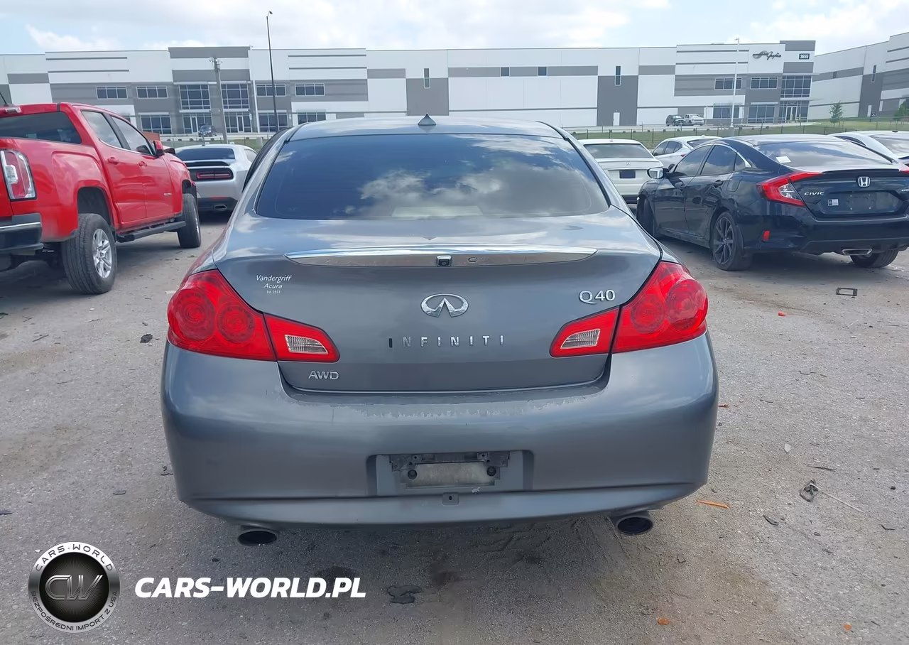 2015 Infiniti Q40 VIN:JN1CV6AR3FM524004 - 16
