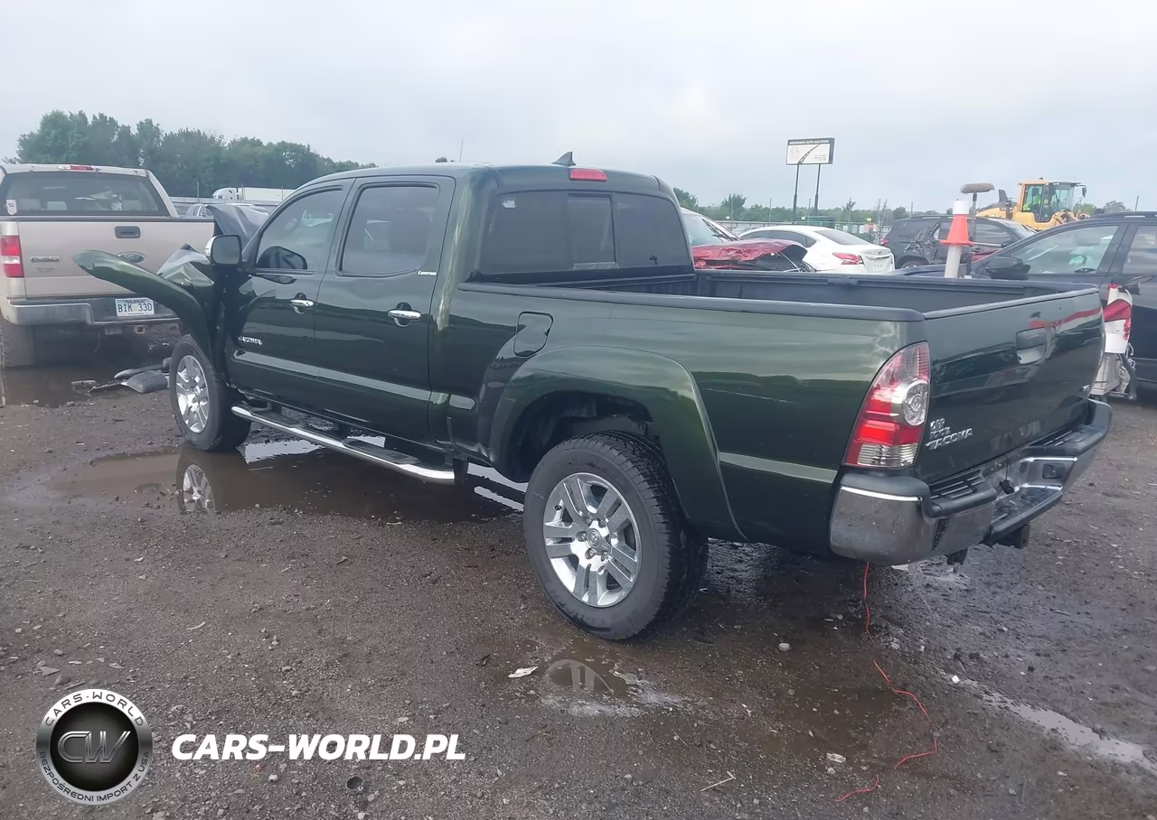 2013 Toyota Tacoma Base V6 VIN:5TFMU4FNXDX017224 - 3