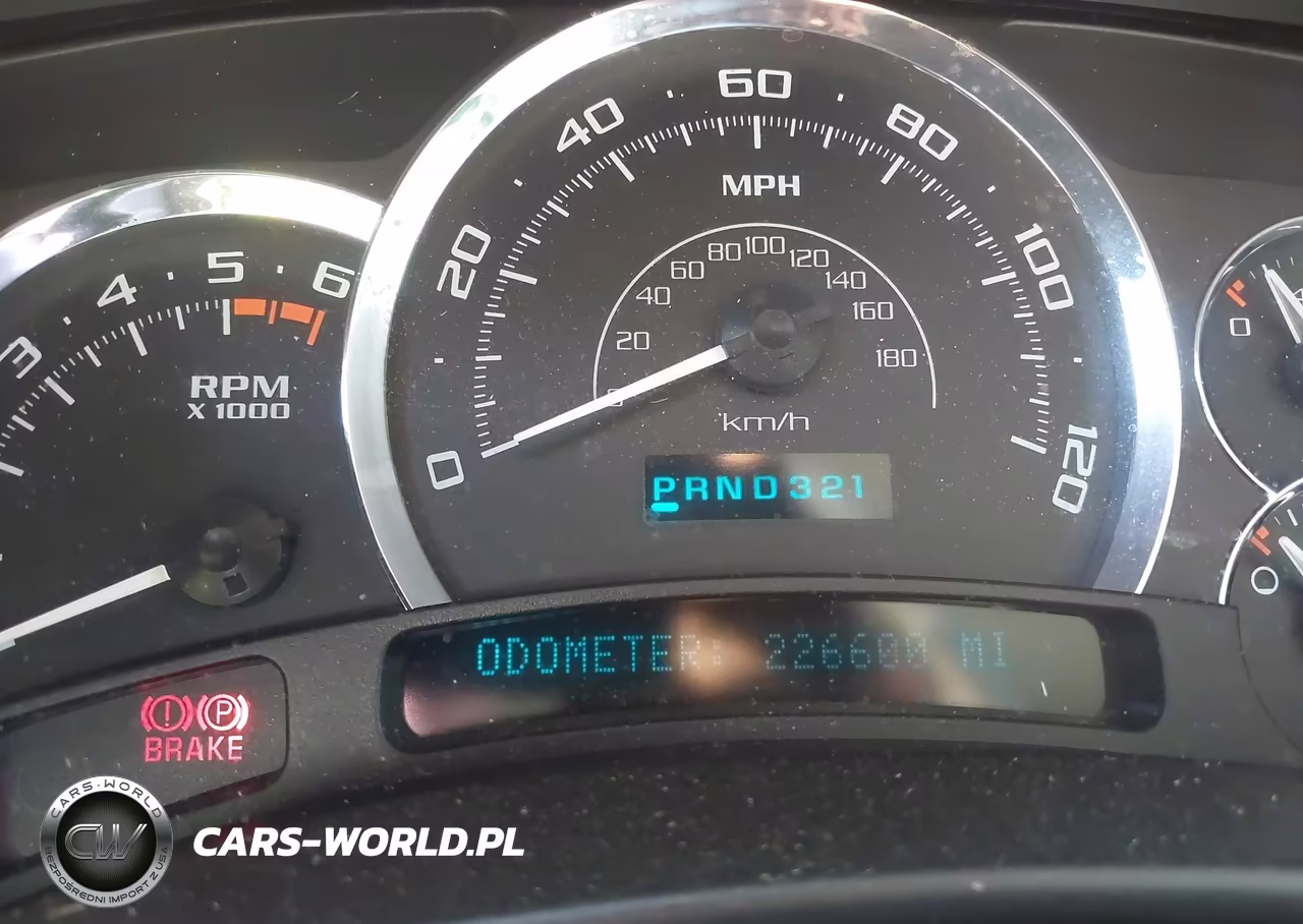 2005 Cadillac Escalade Standard VIN:1GYEK63NX5R115552 - 7