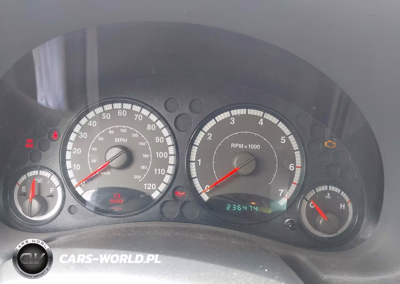2005 Jeep Liberty Sport VIN:1J4GL48K15W638601 - 7